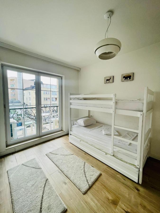 4 Llullat - City Center Apartment 普里什蒂纳 外观 照片